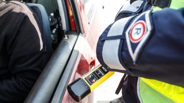 Żołnierz w czasie wolnym powstrzymał pijaną kierującą w Siemianowicach