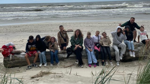 Wakacje ze Stowarzyszeniem Nowy Dom – budowanie więzi nad morzem