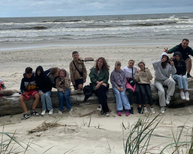 Wakacje ze Stowarzyszeniem Nowy Dom – budowanie więzi nad morzem