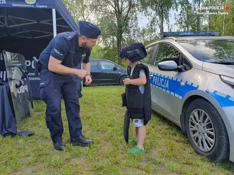 Dzień Dziecka z zawodami wędkarskimi i mundurowymi w Siemianowicach Śląskich
