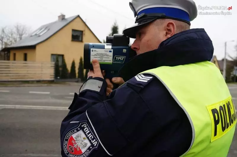 Przekroczył prędkość, kierował z zakazem. 23-siemianowiczanin może dostać 5 lat więzienia!