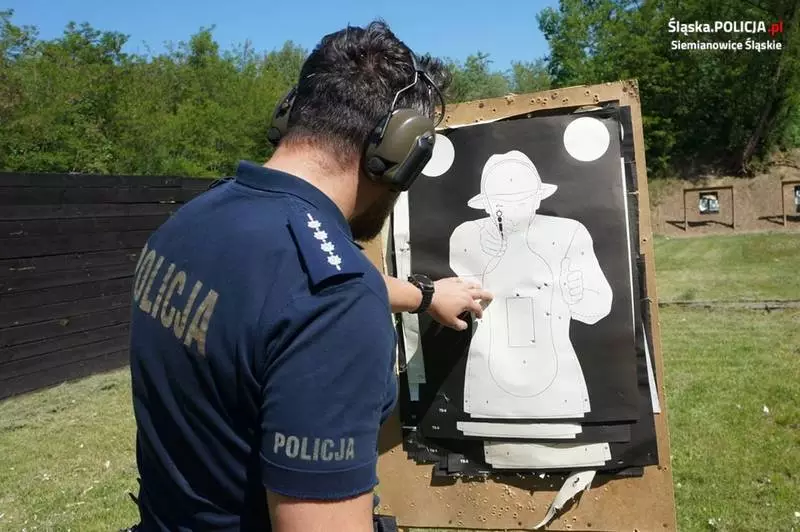 Szkolenie strzeleckie siemianowickich policjantów