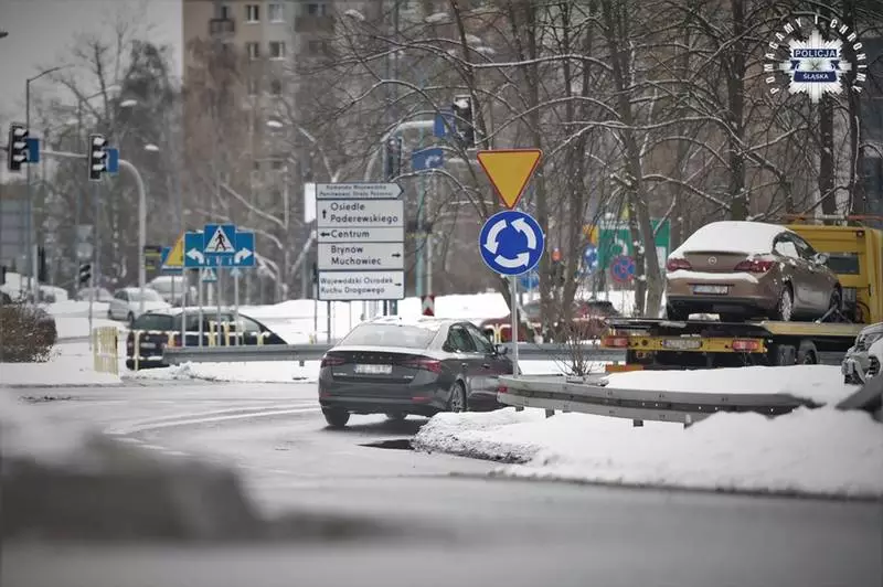 Uwaga kierowcy! Niekorzystane warunki na drogach!